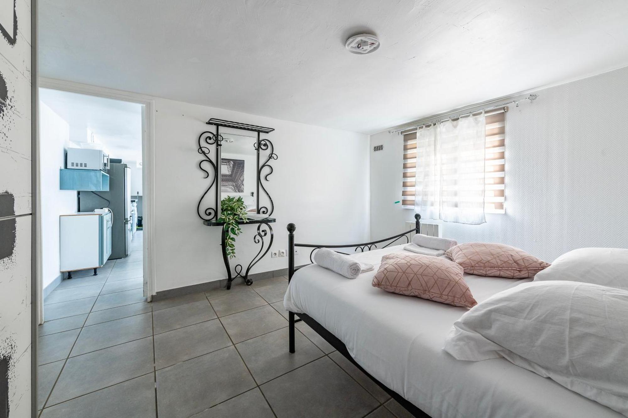 Appartement Cosy - Proche Disneyland - Paris - Rer Нуази-ле-Гран Экстерьер фото
